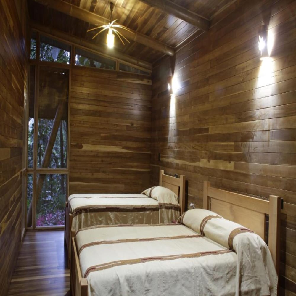 Macaw Lodge 29/64