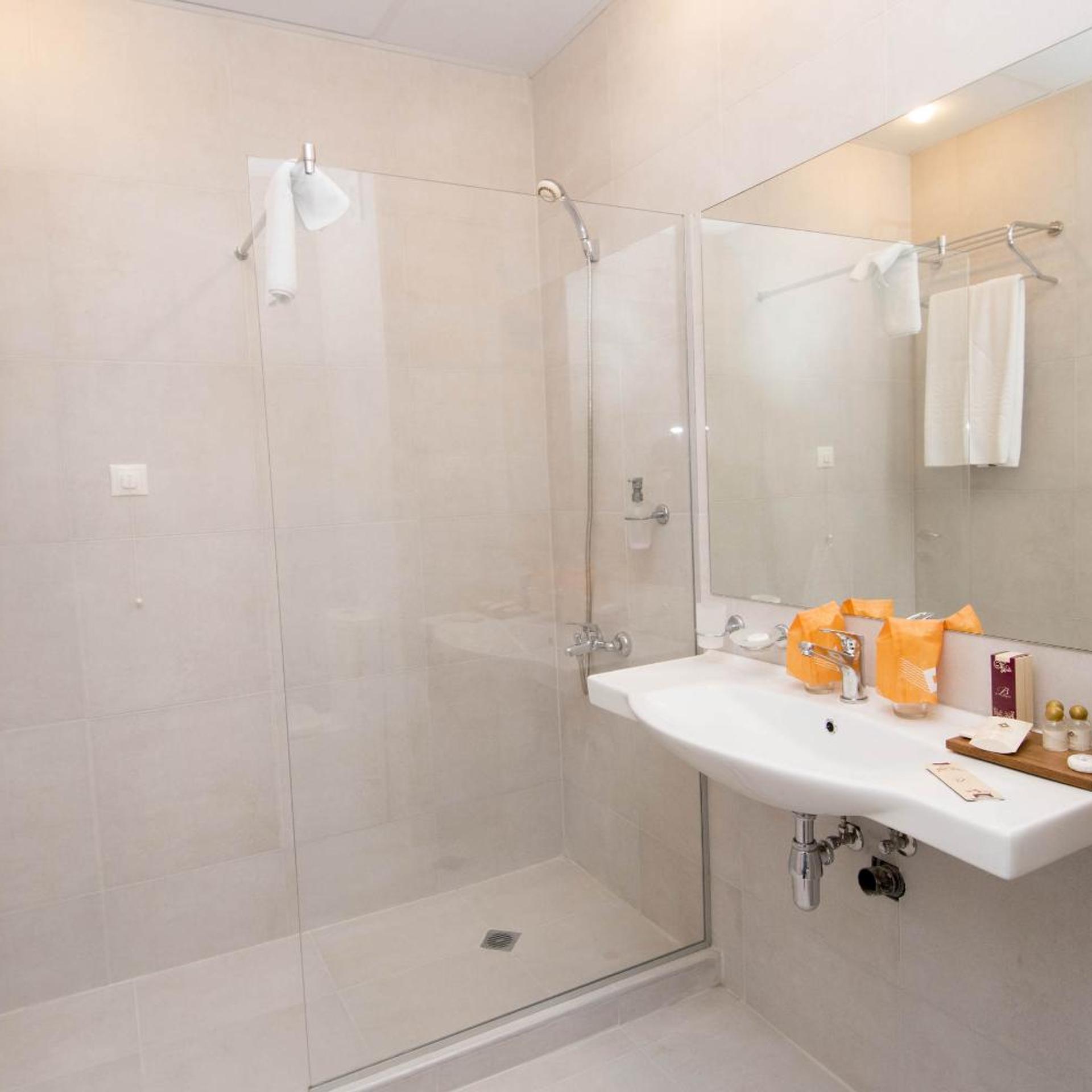 غرفة عائلية بشرفة، Park Hotel Odessos 10/10