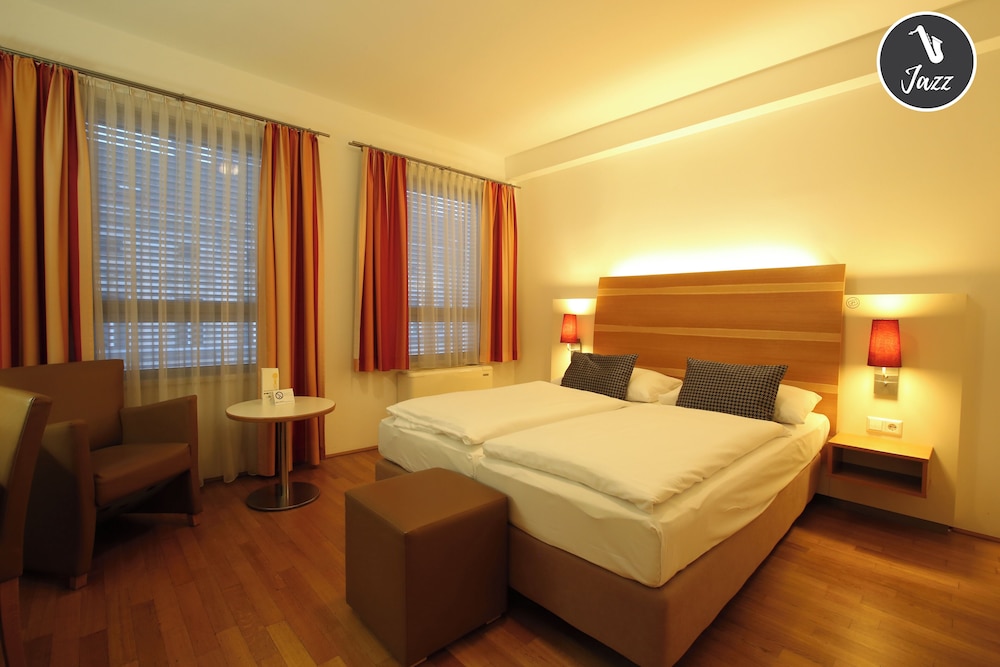 غرفة ديلوكس بسرير مزدوج أو سريرين منفصلين، arte Hotel Wien Stadthalle 7/10