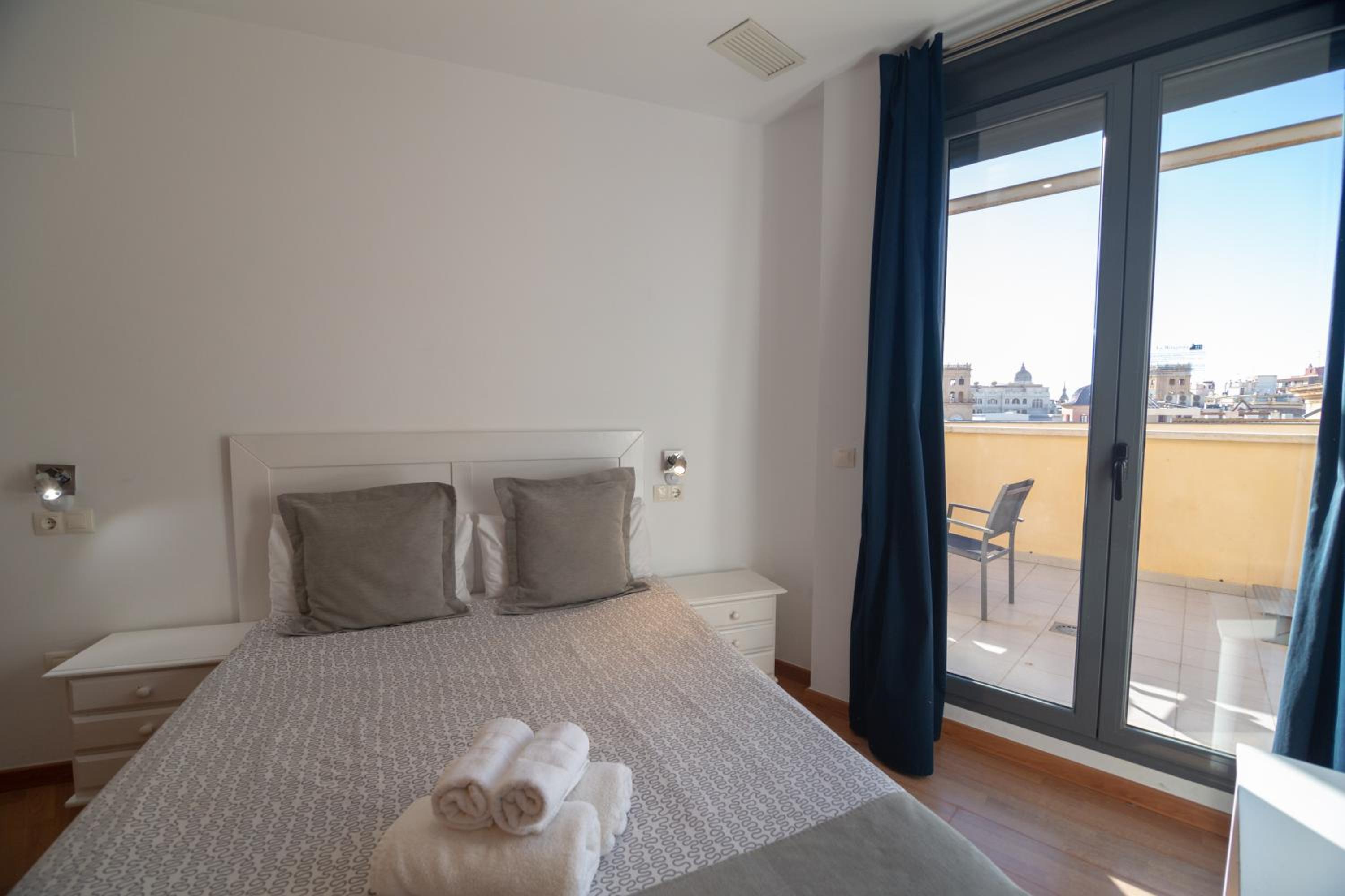Apartamentos El Carmen by Be Alicante 17/50