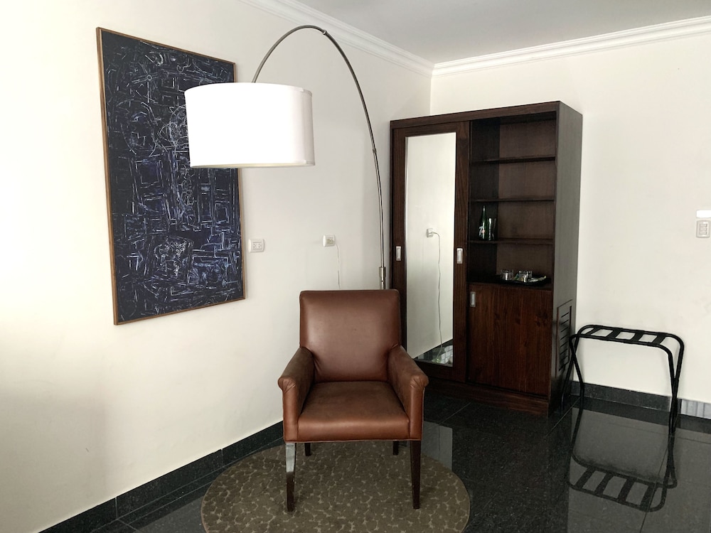 Kc Hotel San Jose 64/84