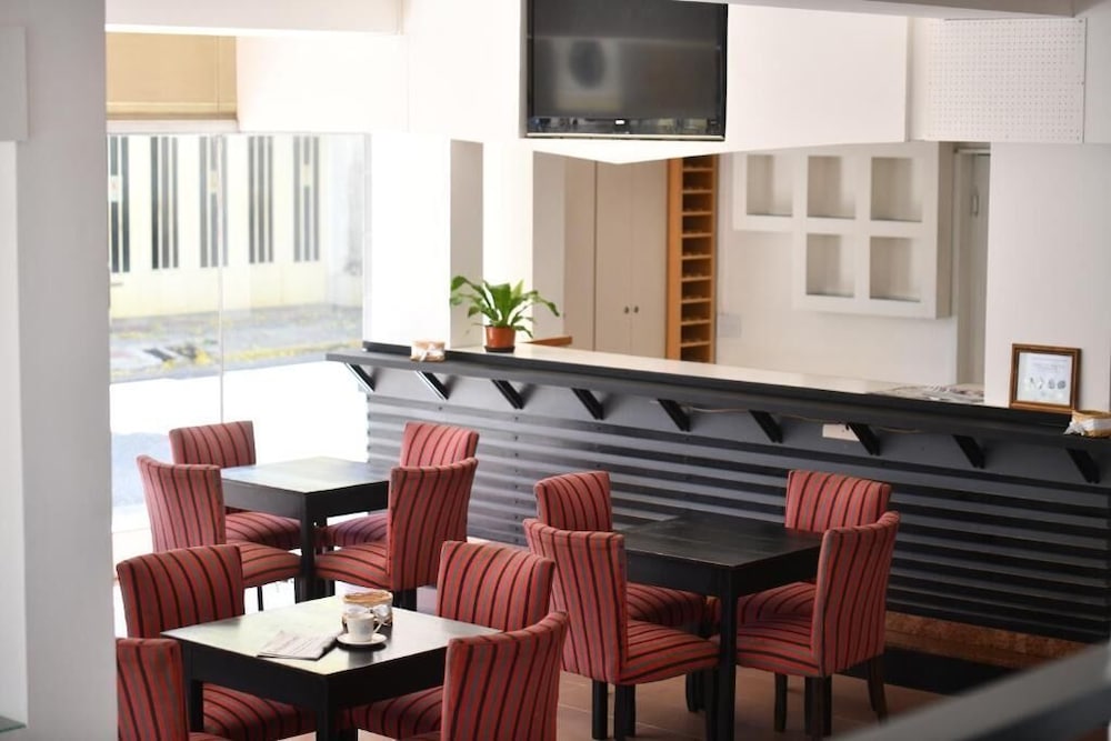 O2 Hotel Gualeguaychu 41/45
