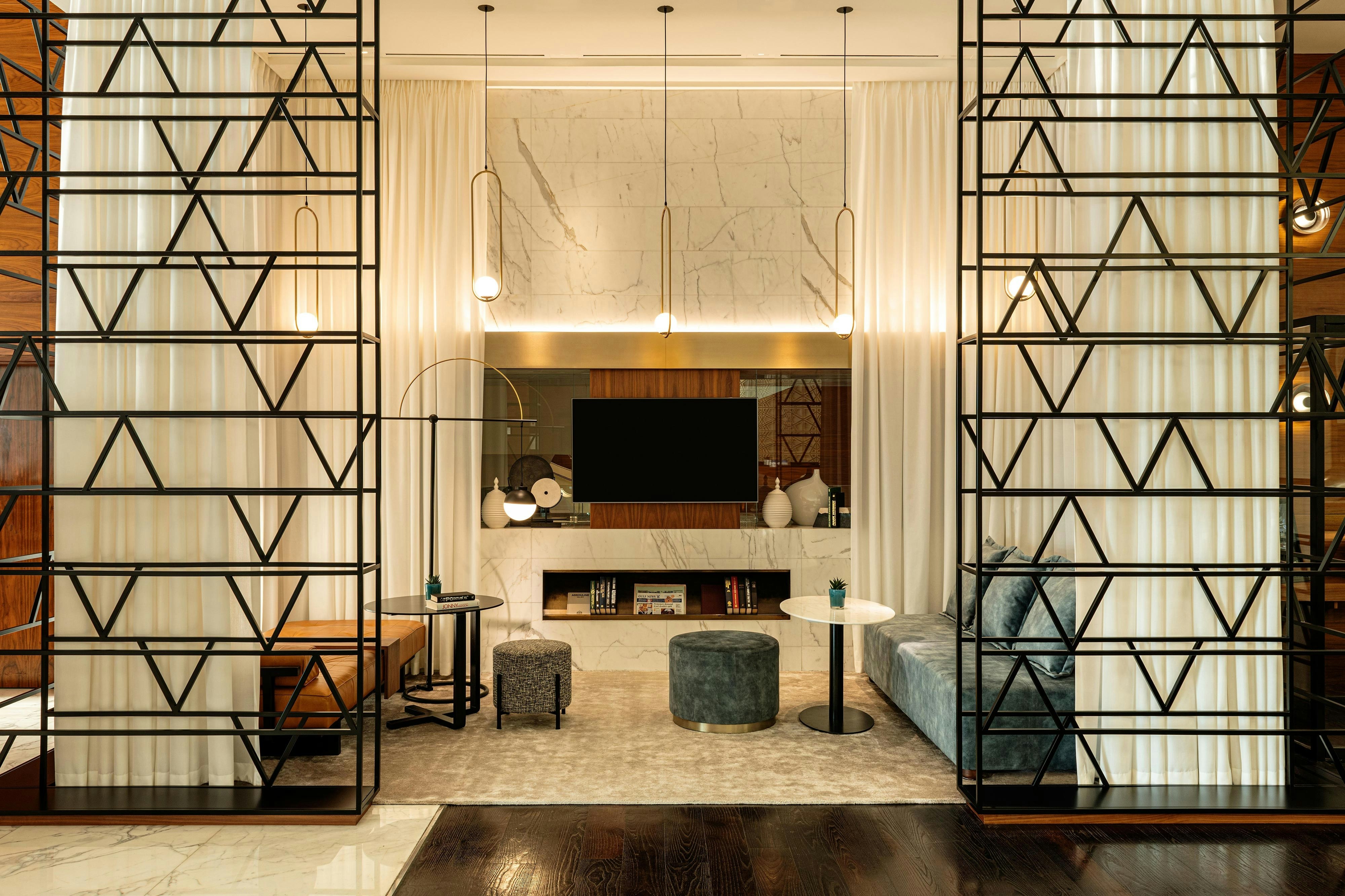 Sheraton Grand Hotel Dubai 24/45