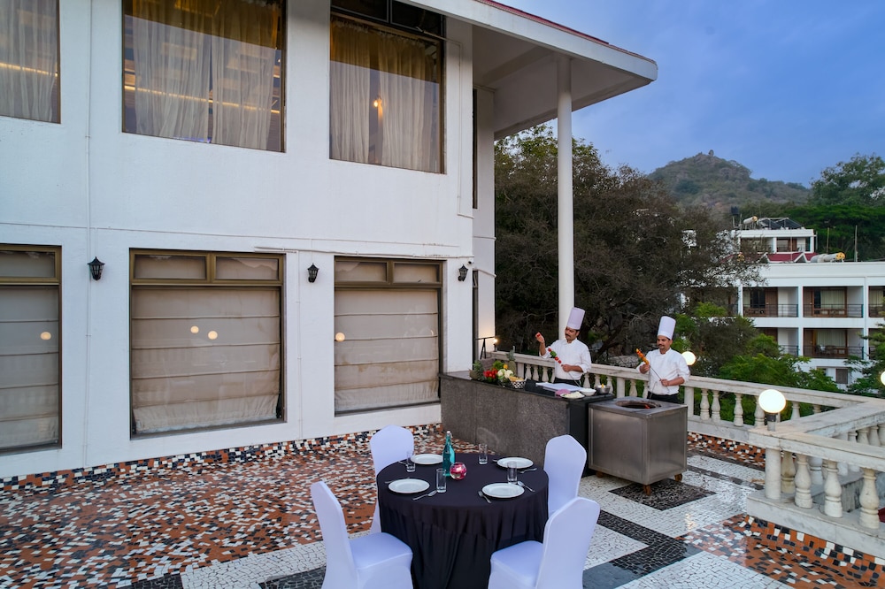 Sterling Mount Abu in MOUNT ABU