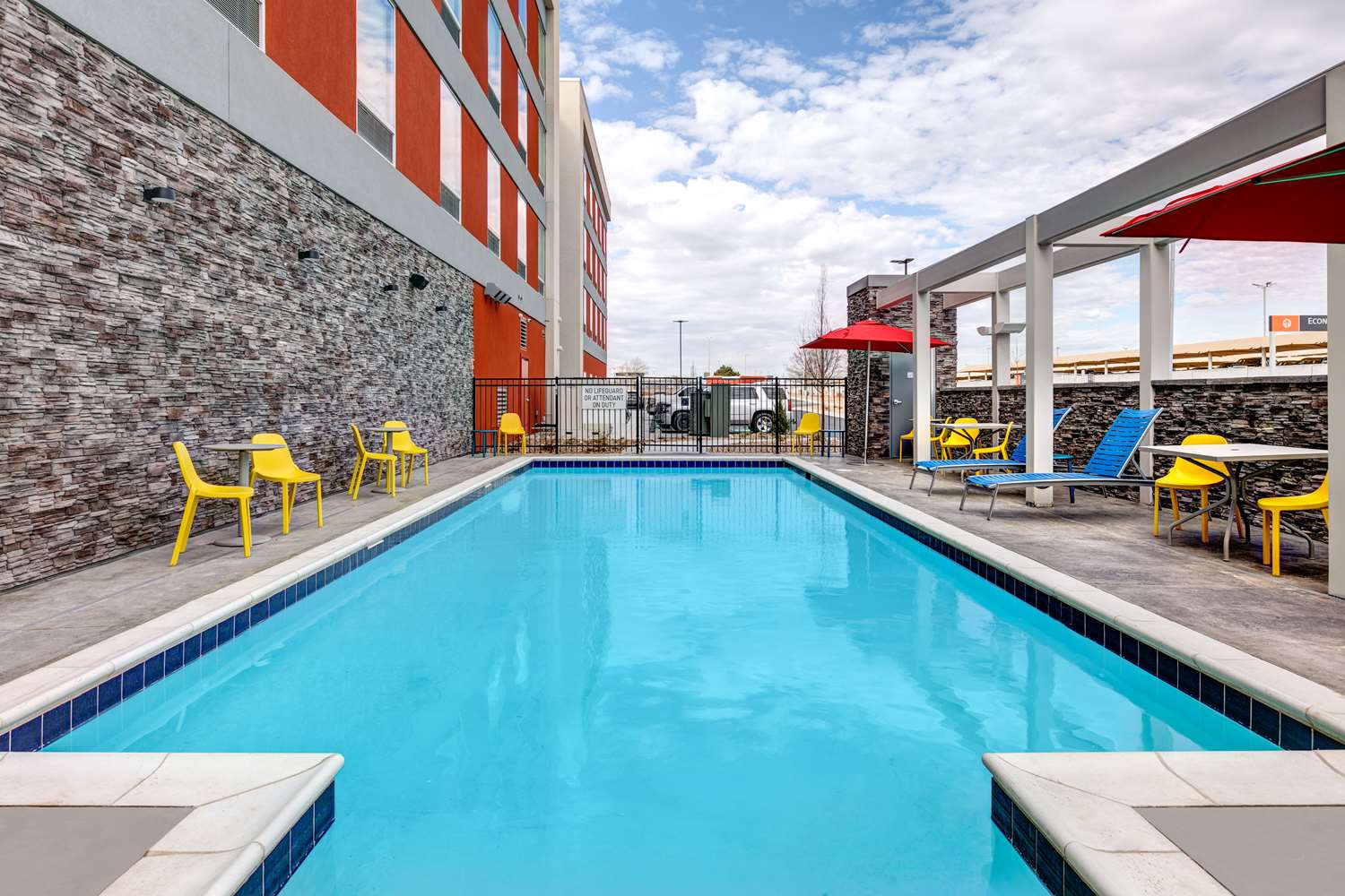 Home2 Suites by Hilton Tulsa Airport 14/23
