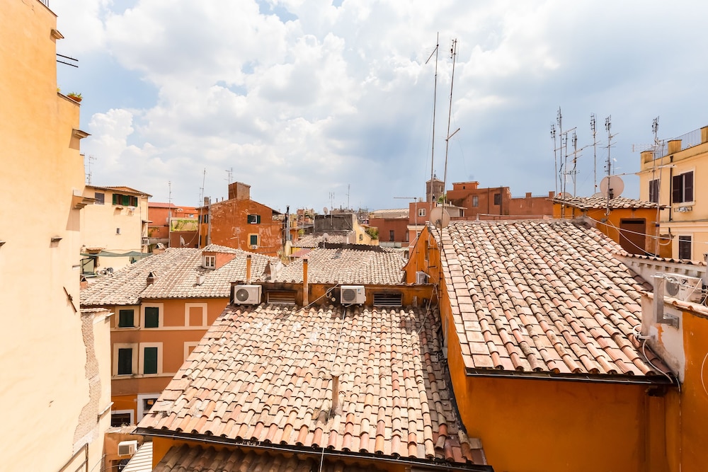 Romantic House in Trastevere 23/33