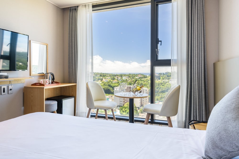 Shinshin Hotel Cheonjiyeon 23/54
