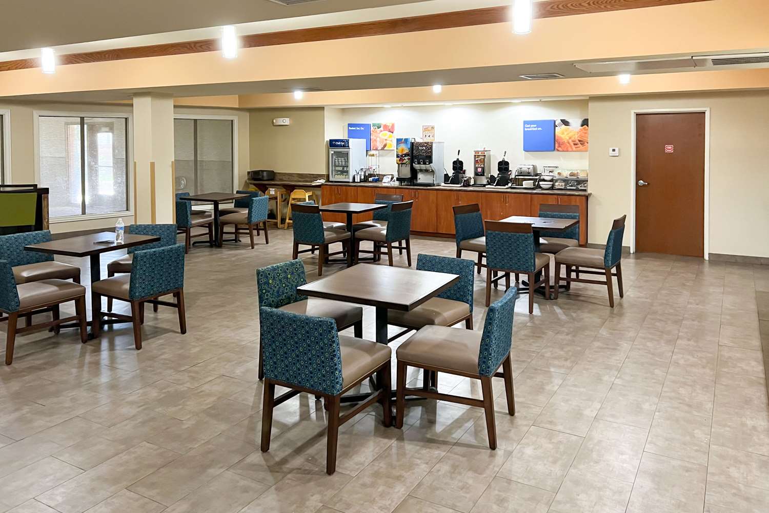 Comfort Inn And Suites Thatcher 52/79