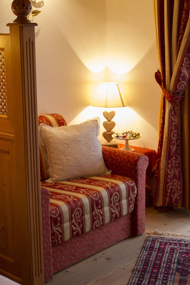 Hotel Chalet all Imperatore 52/64