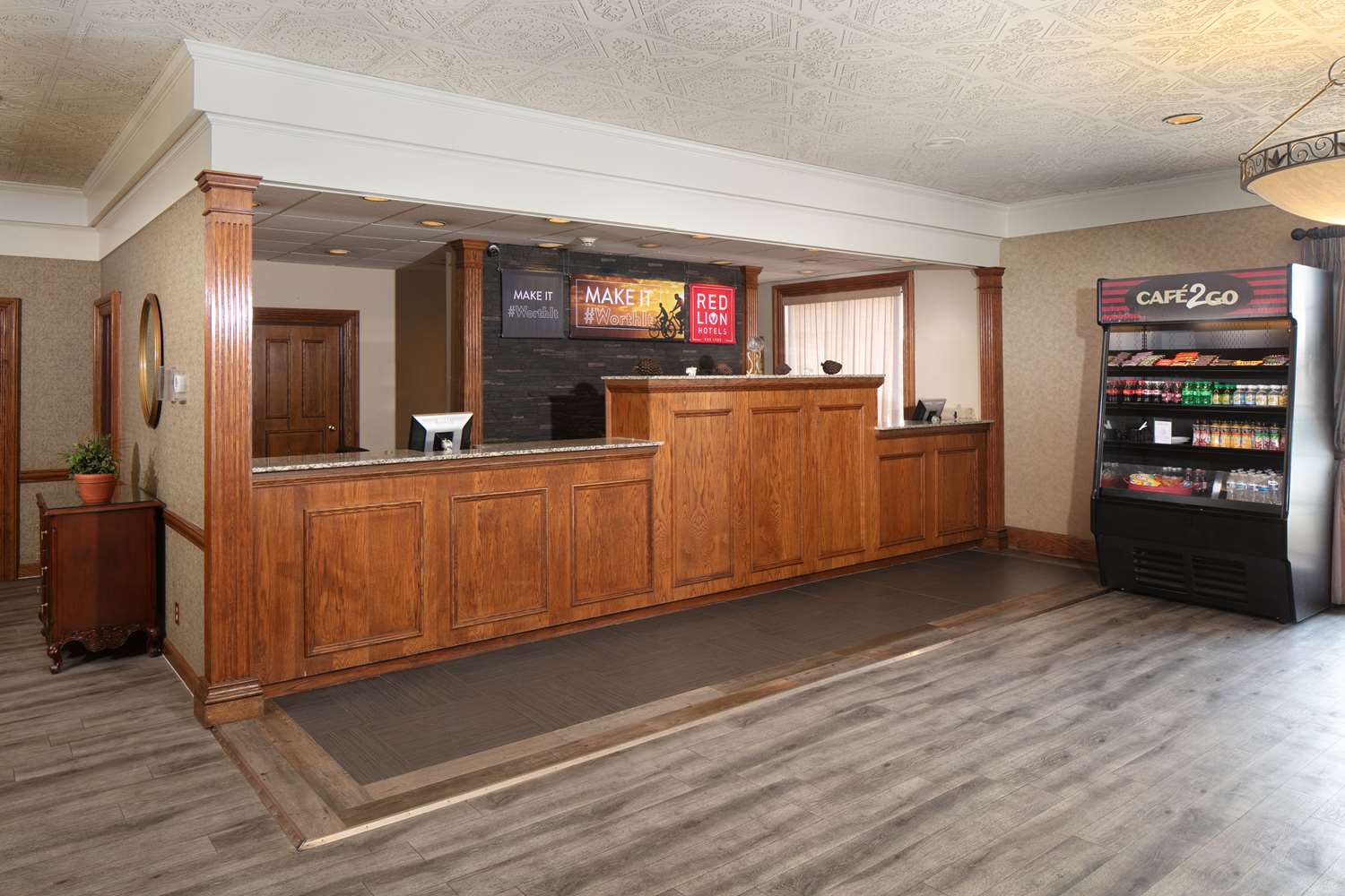Red Lion Hotel Pocatello 10/52