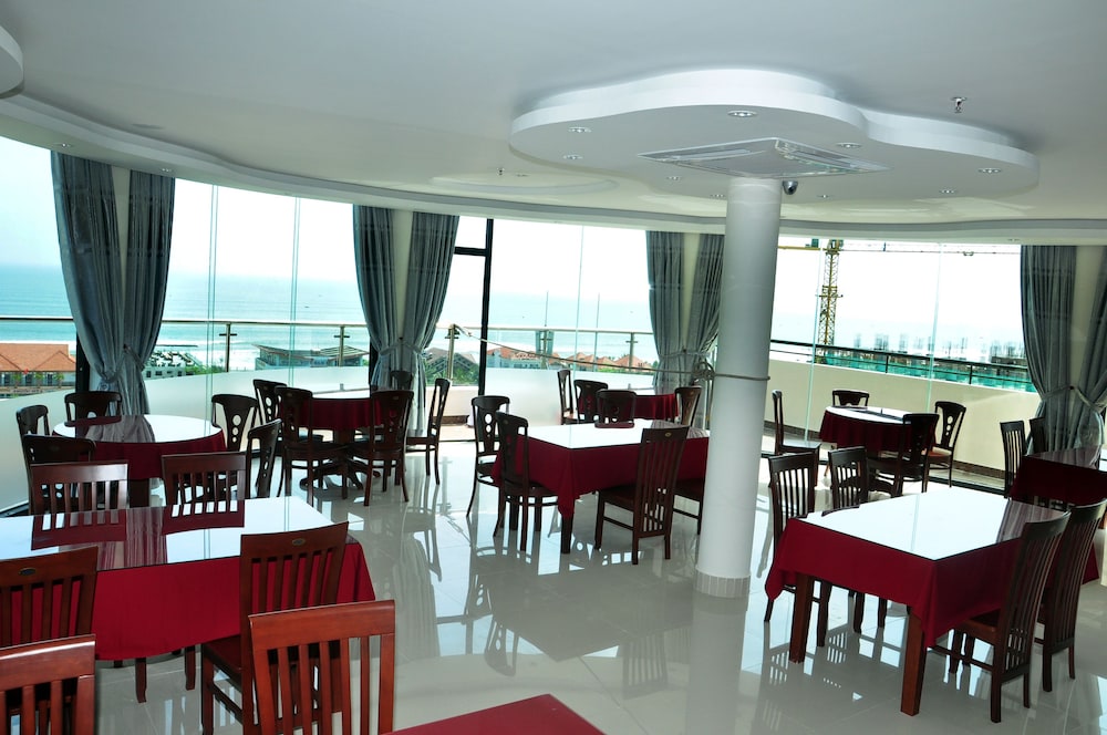 Da Nang Port Hotel 55/64