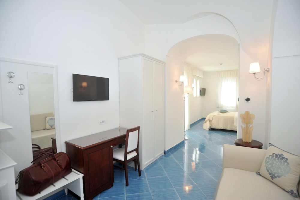Core Amalfitano City Suites 29/39