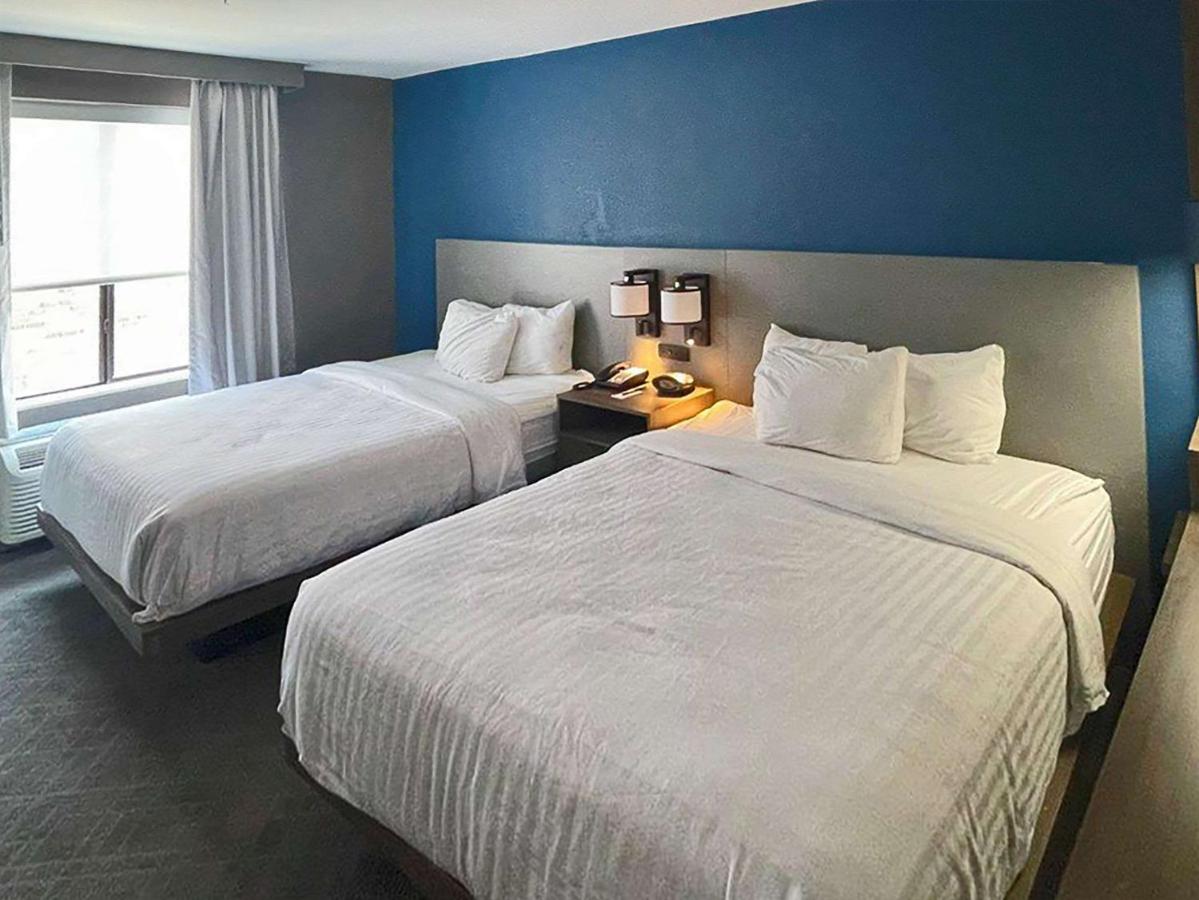 SUITE, 2 QUEEN BEDS