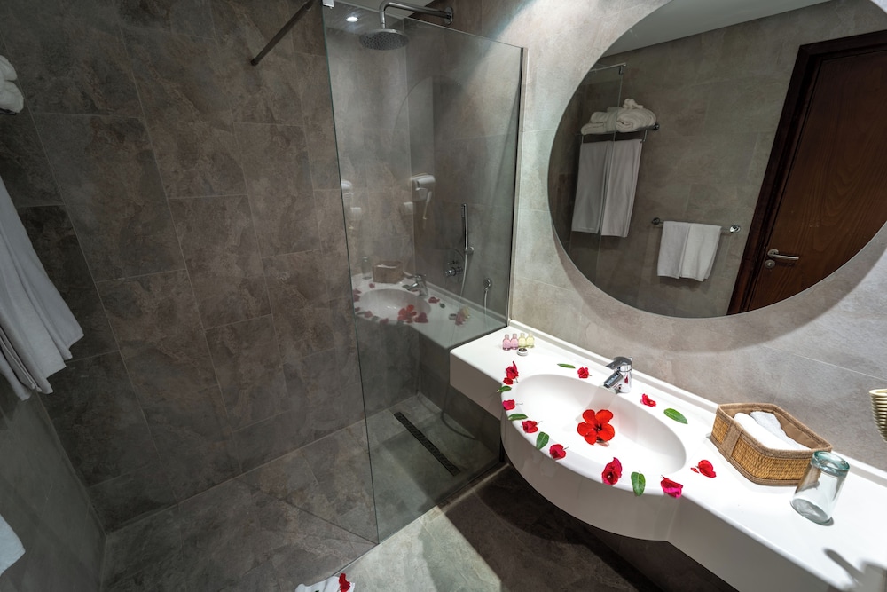 غرفة سوبيريور ثلاثية بسرير مزدوج وسرير فردي، Eden Yasmine Resort & Spa 6/6