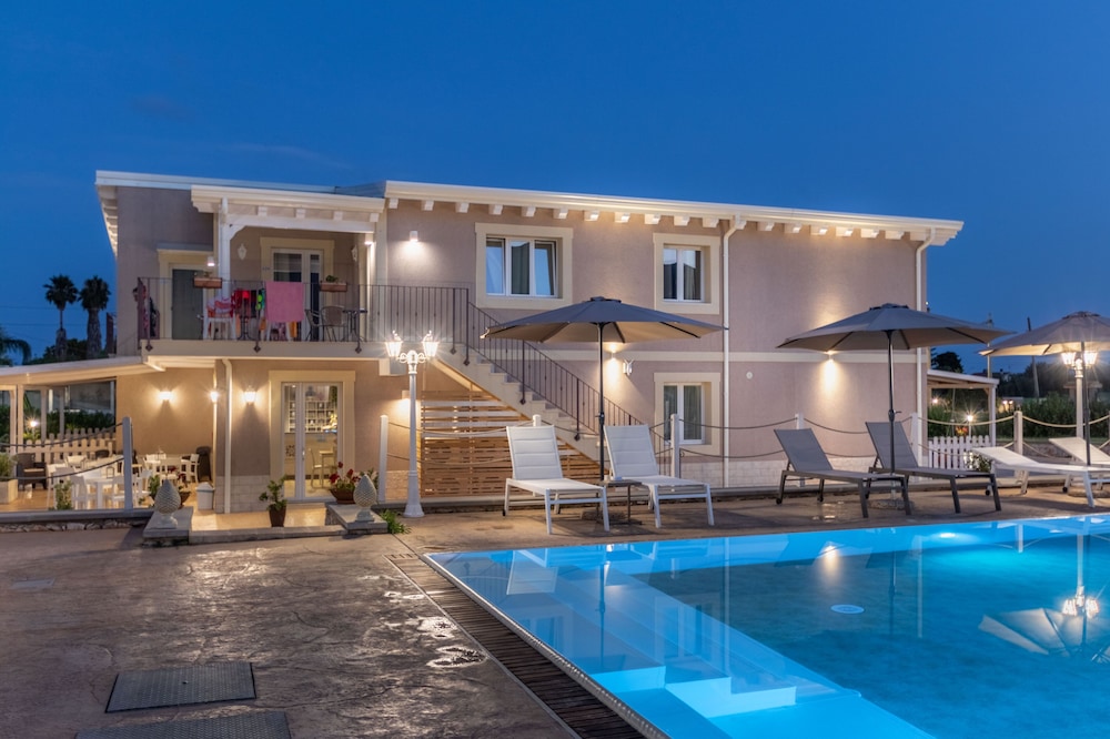 Tramonto Ibleo Resort 5/76