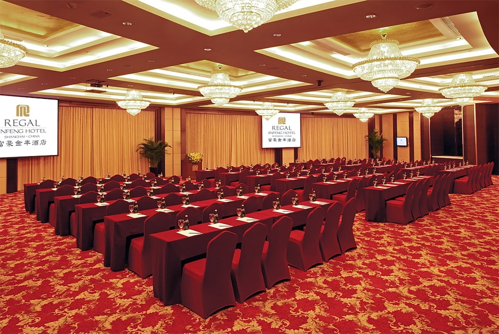 Regal Jinfeng 48/56