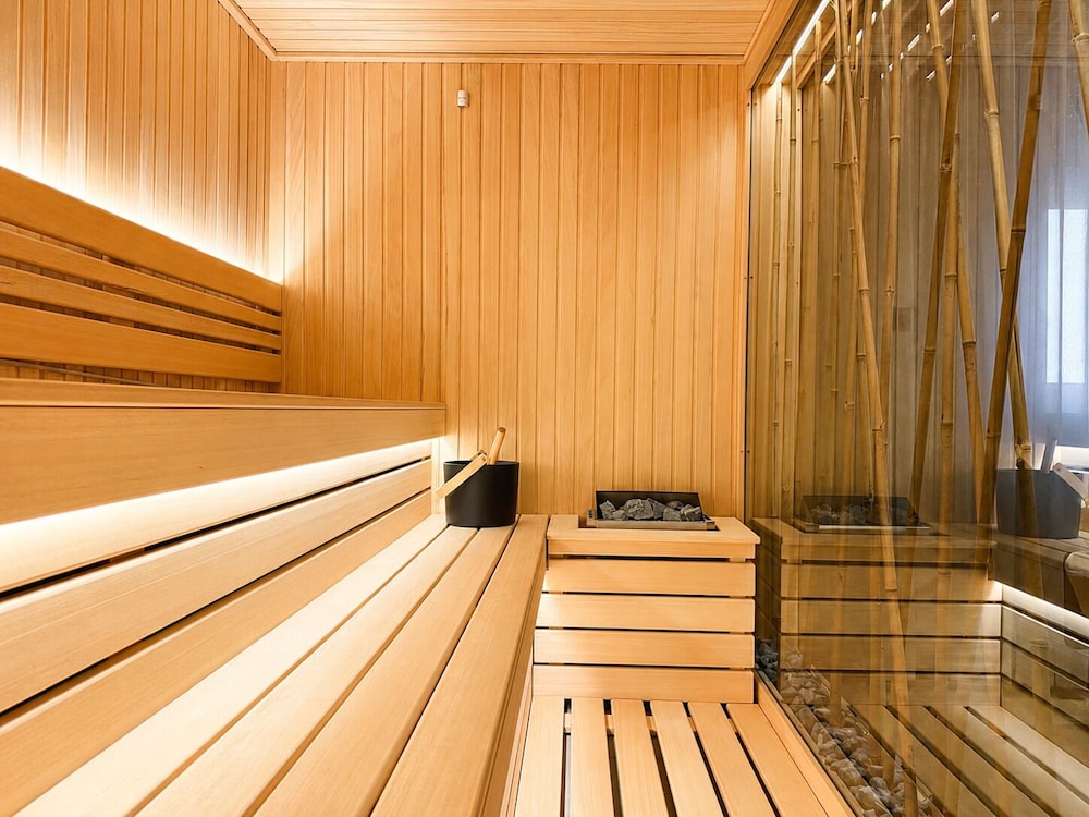 Atera Business Suites 19/42