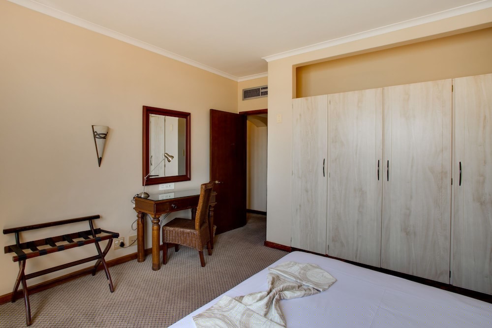 Riviera on Vaal Resort 13/66
