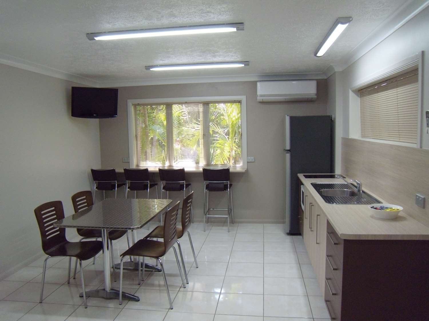 City Oasis Inn Townsville SureStay Collection by BW 31/39