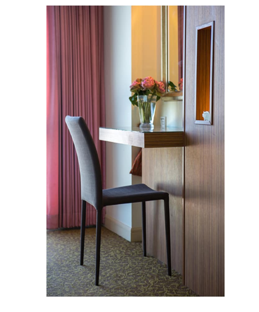 Ploy Palace Hotel 30/38
