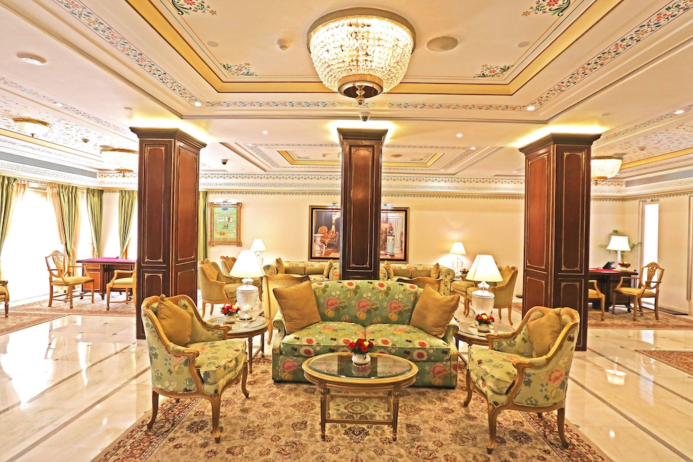 Taj Fateh Prakash Palace 42/54