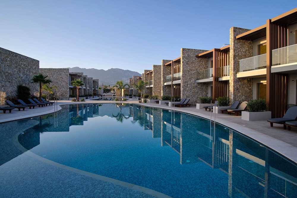 Utopia Blu Hotel in Tingaki