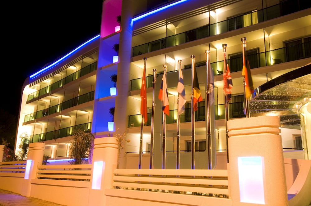 Casa De Maris Hotel - Adults Only 12/55