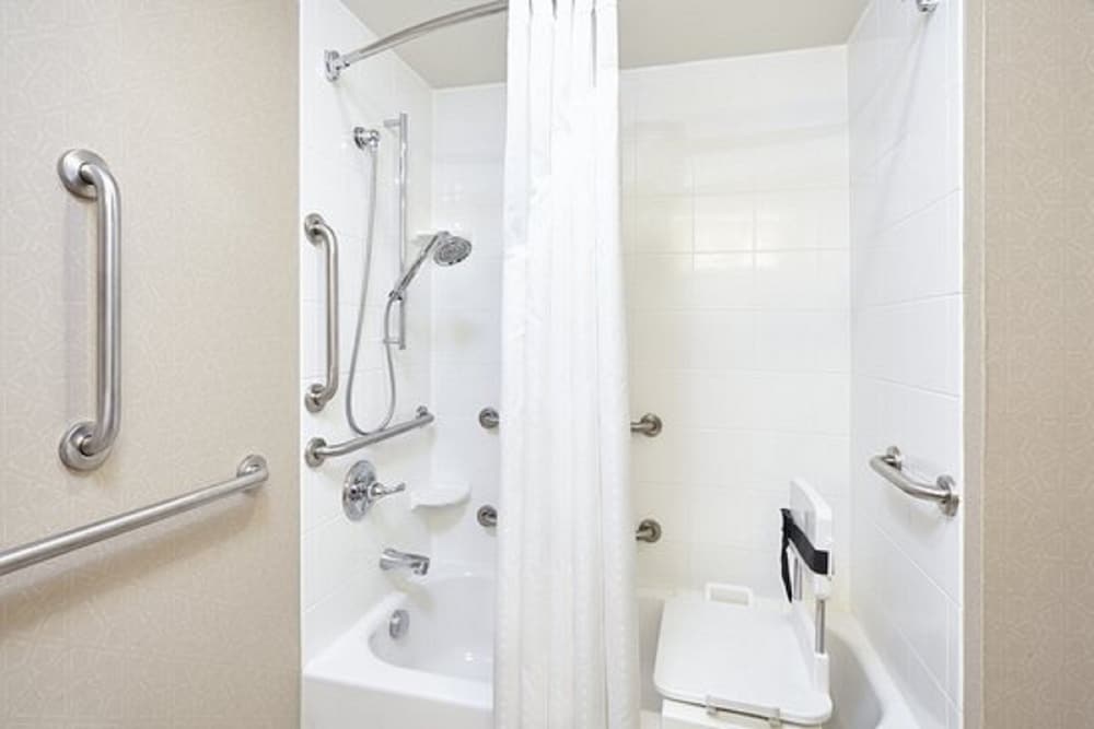 Holiday Inn Express Sedona Oak Creek 73/73