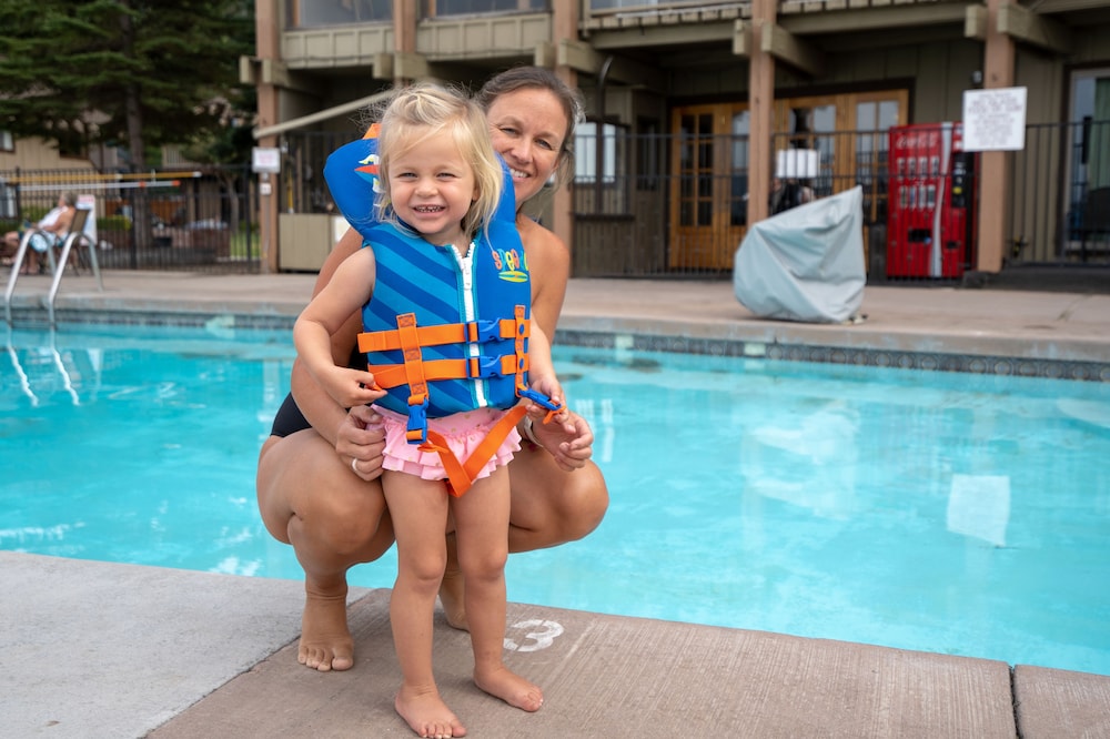 Tahoe Lakeshore Lodge & Spa 30/62