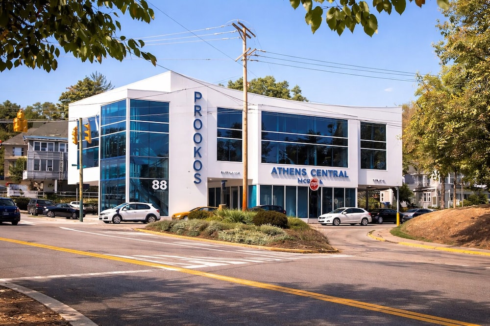Athens Central Hotel 44/48