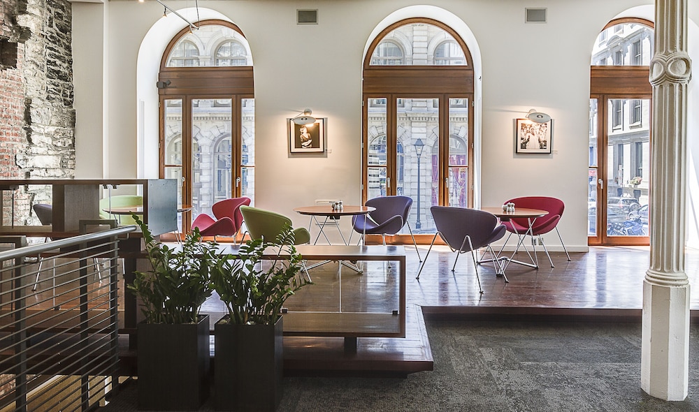 Hotel Gault 49/78