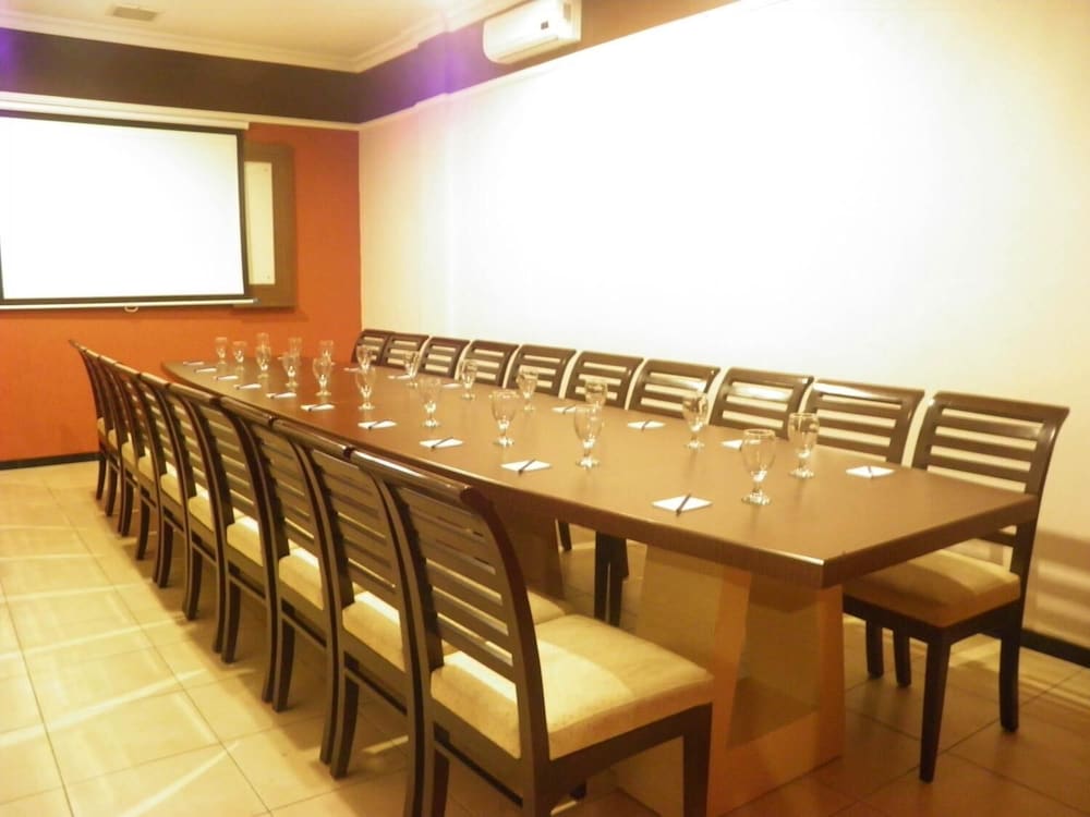C3 Hotel Ungaran 28/33