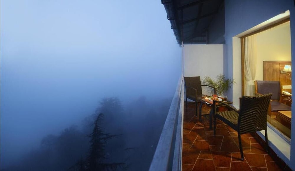 CHAIL VILLAS HOTEL 9/50