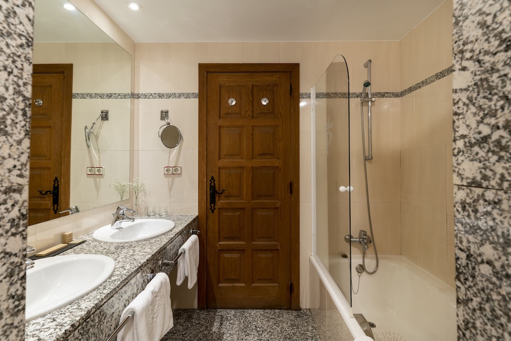 Parador De Vilalba 47/50