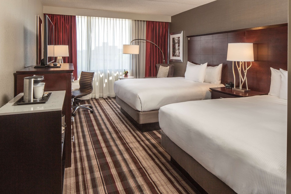 Doubletree By Hilton Hotel Largo-Washington Dc 15/57