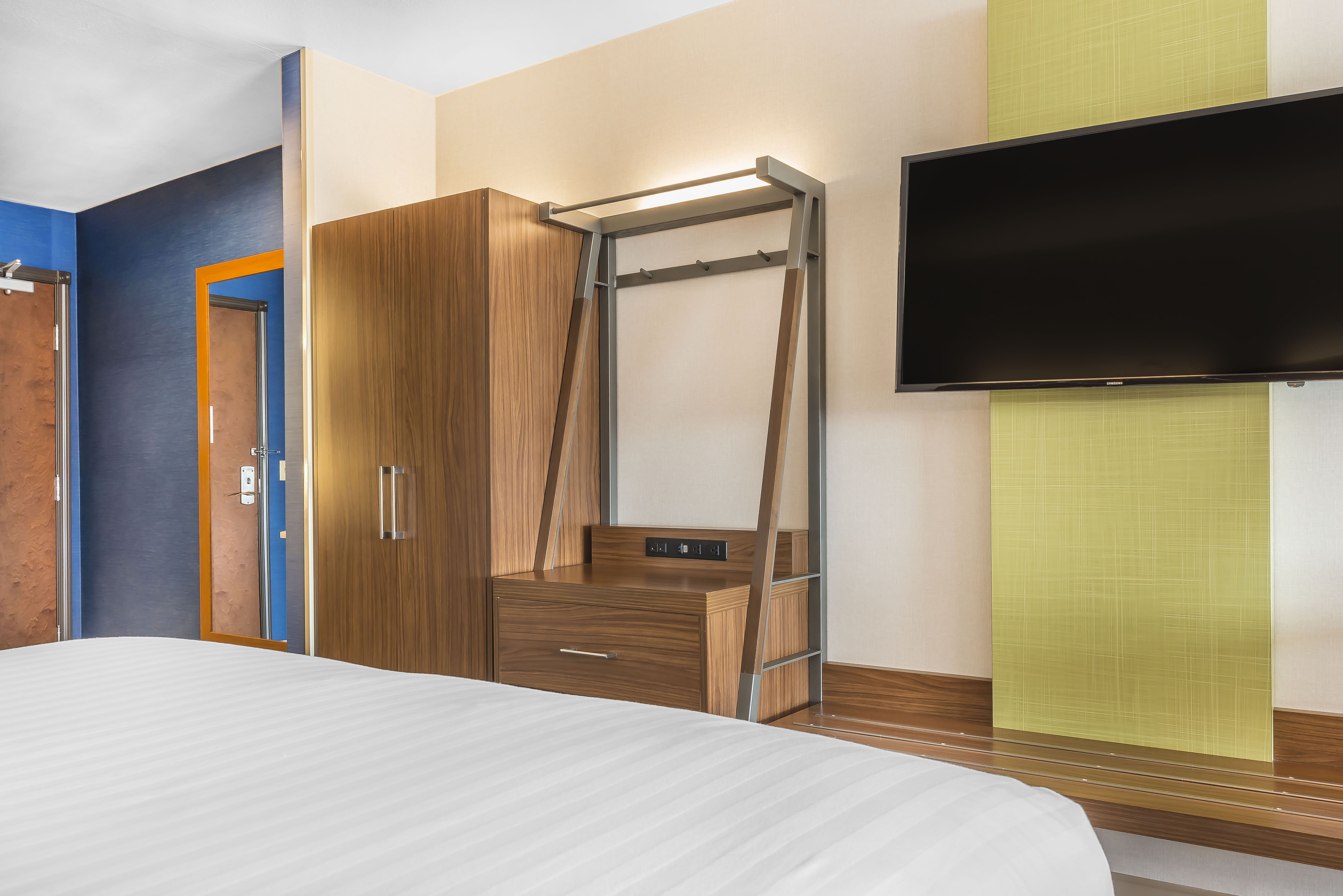 Leisure, King Bed، Holiday Inn Express Suites Clarion 3/5