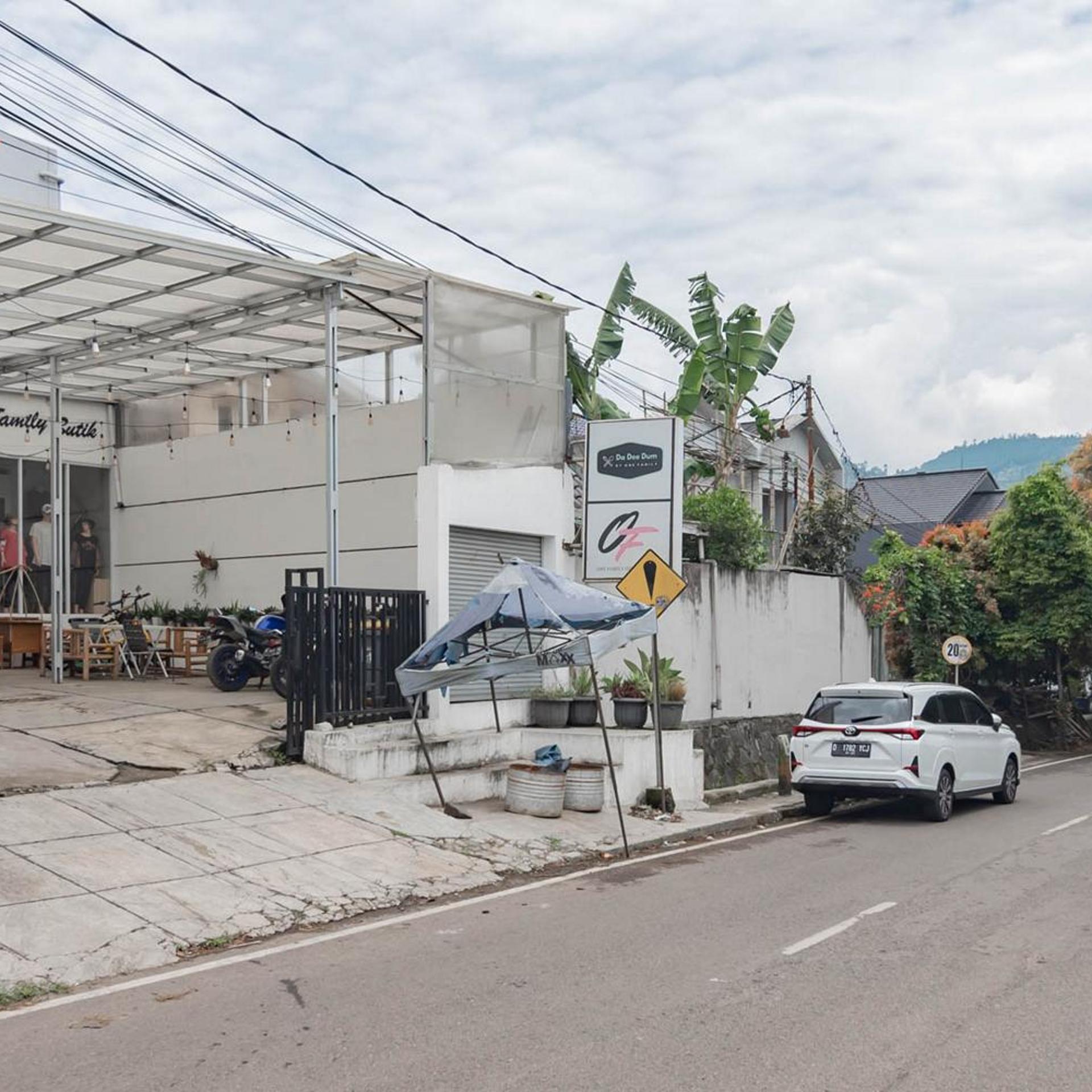 OYO 1271 One Family Guesthouse 50/56
