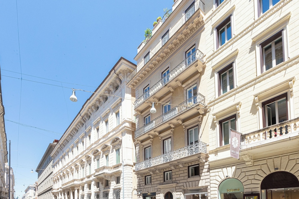 Amazing Piazza Venezia Suites 3/50