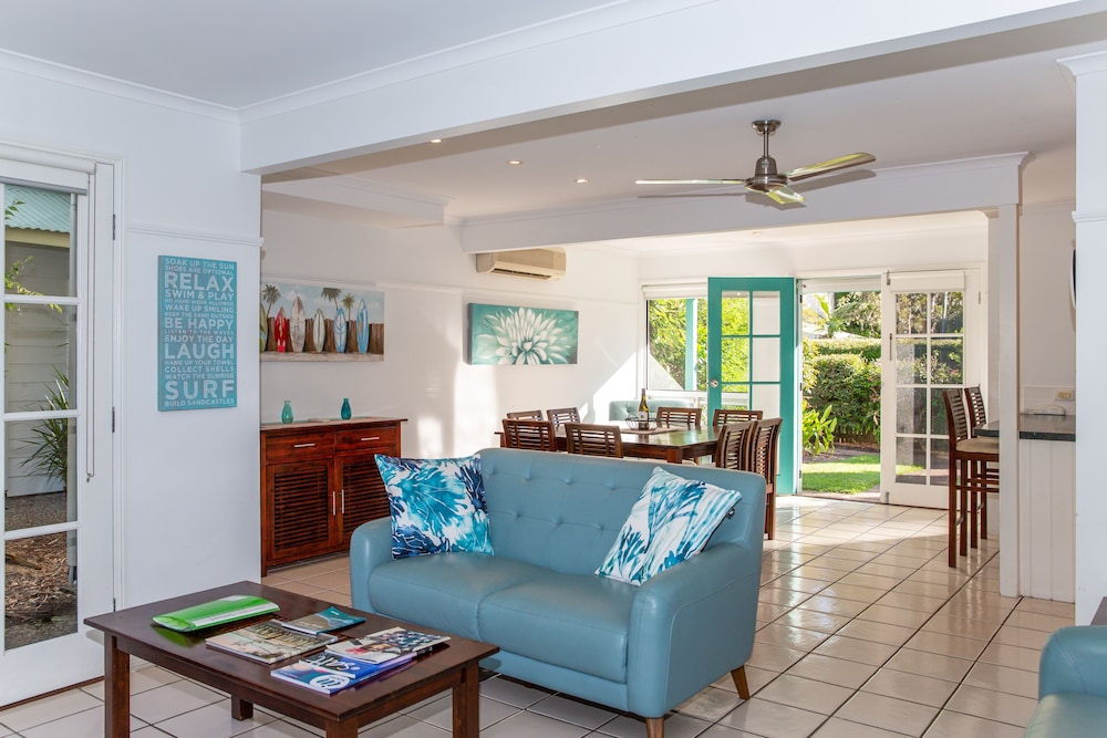 Coral Beach Resort 3/47