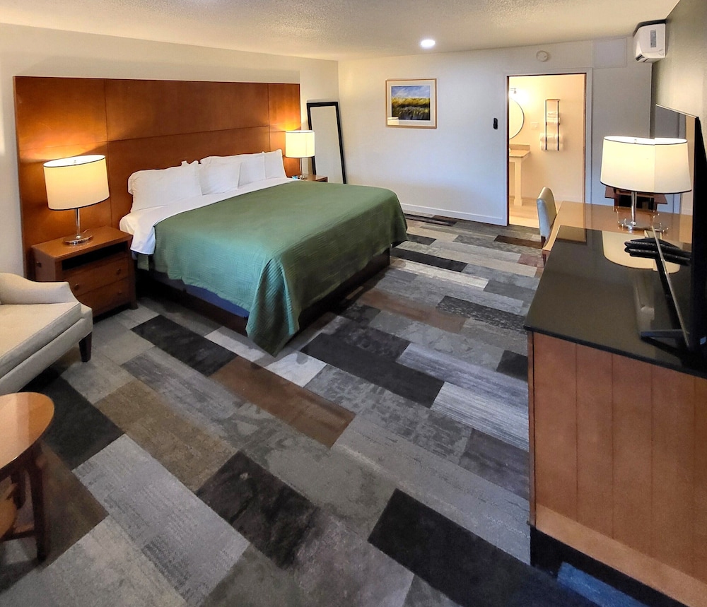 Shelton Inn 22/51