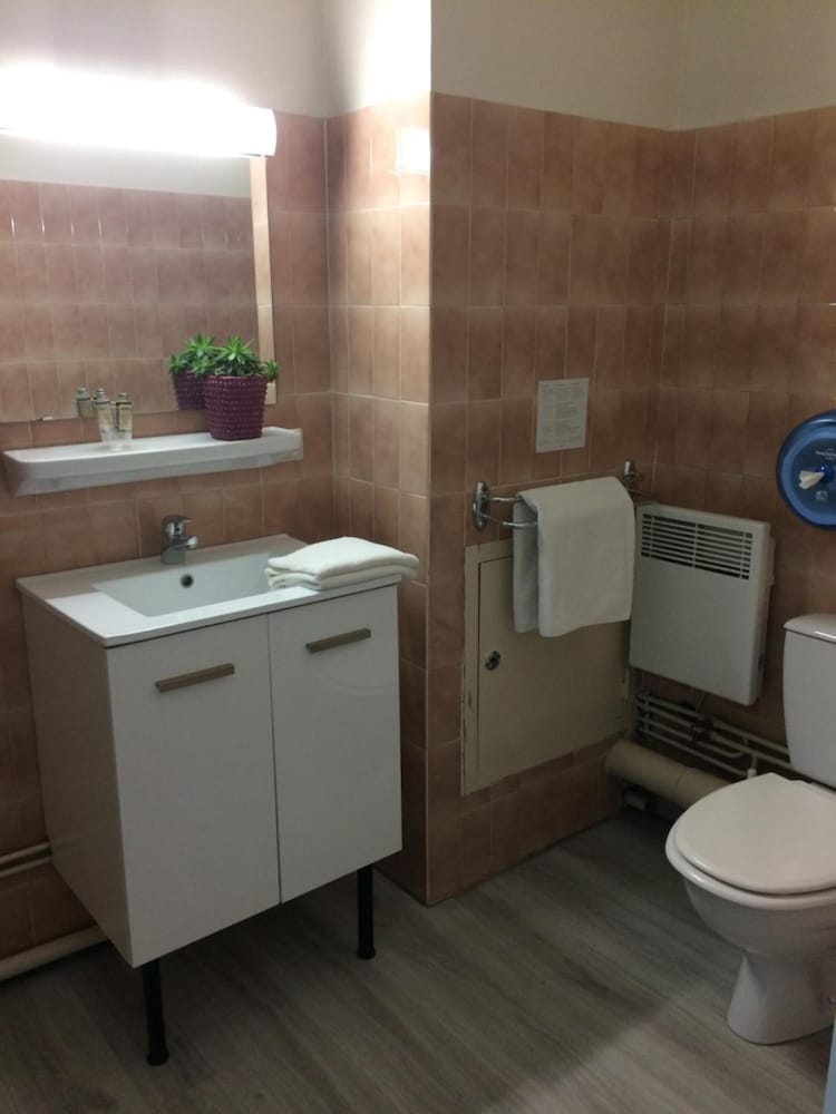 Hotel Bains Sarrailh 62/63