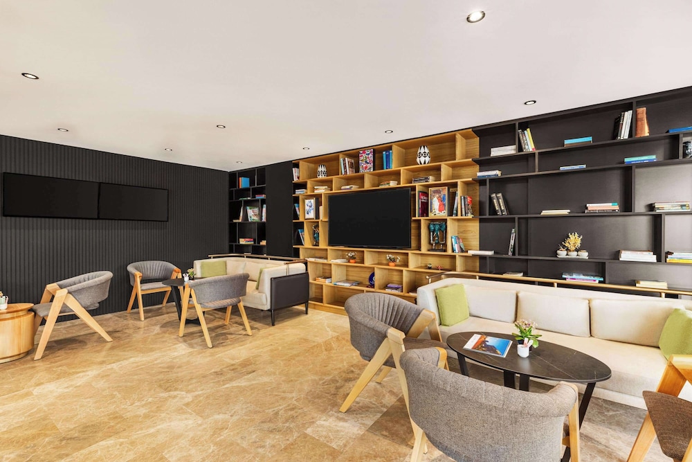 Days Inn by Wyndham Istanbul Arnavutkoy 37/51