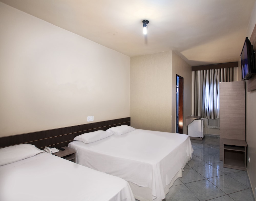 Villa Canoas Hotel 28/80