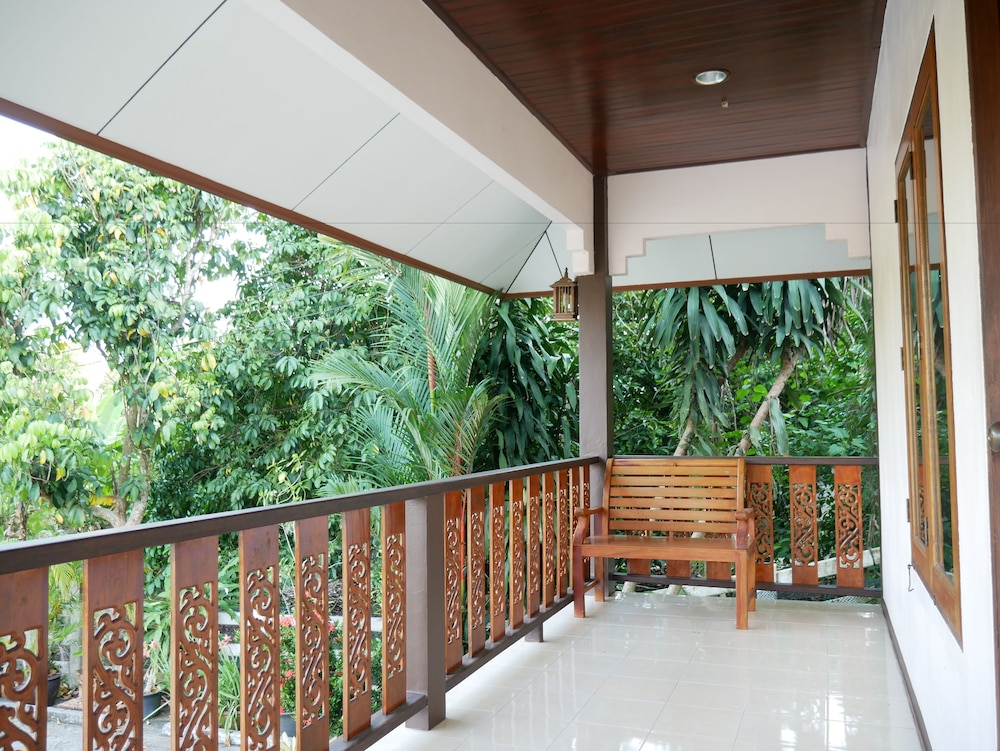Pattana Resort 16/29