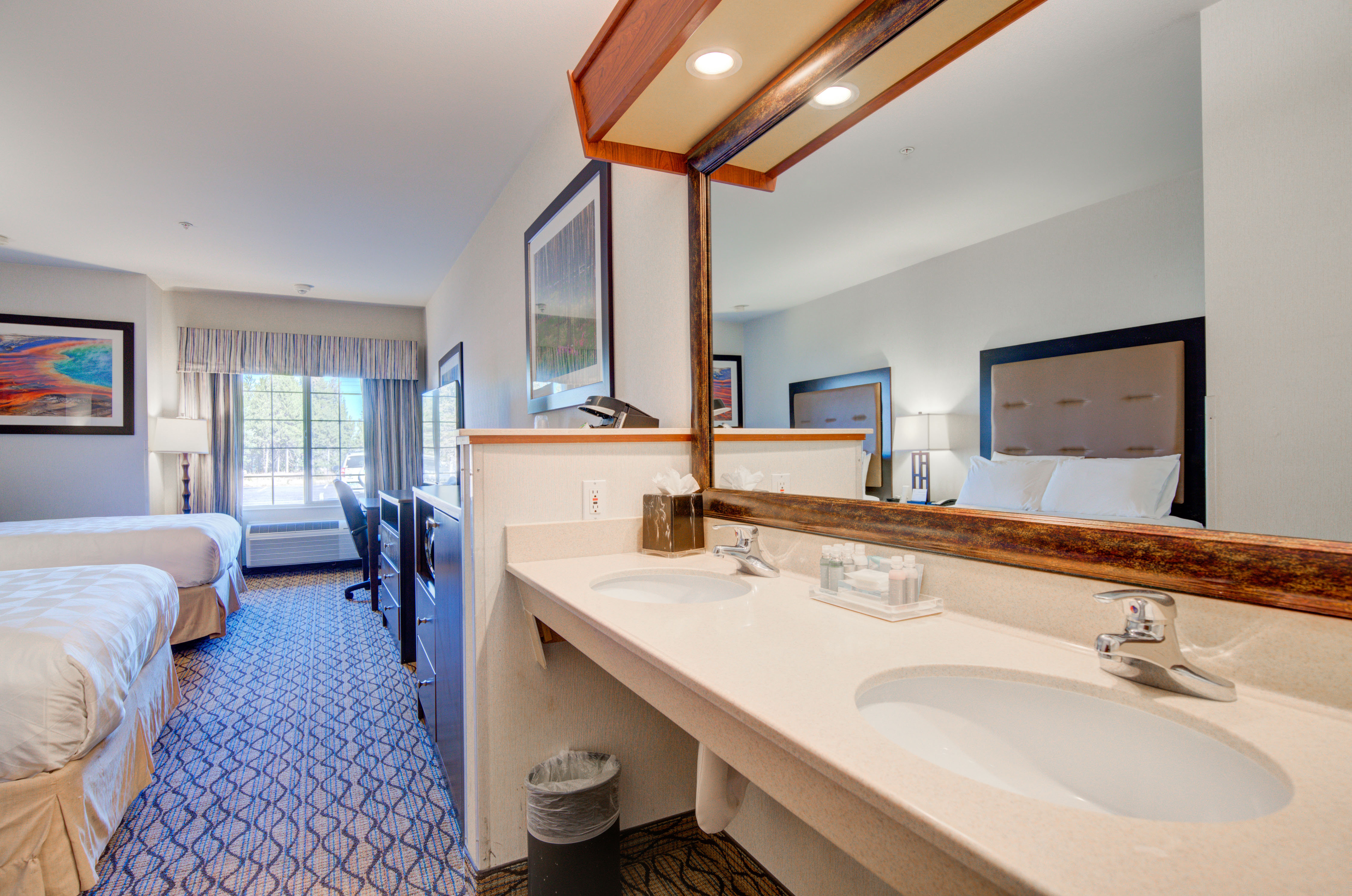 Holiday Inn West Yellowstone 49/50