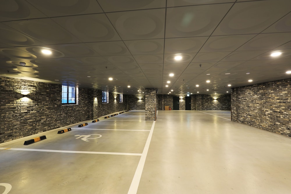 SR Design Hotel 53/60