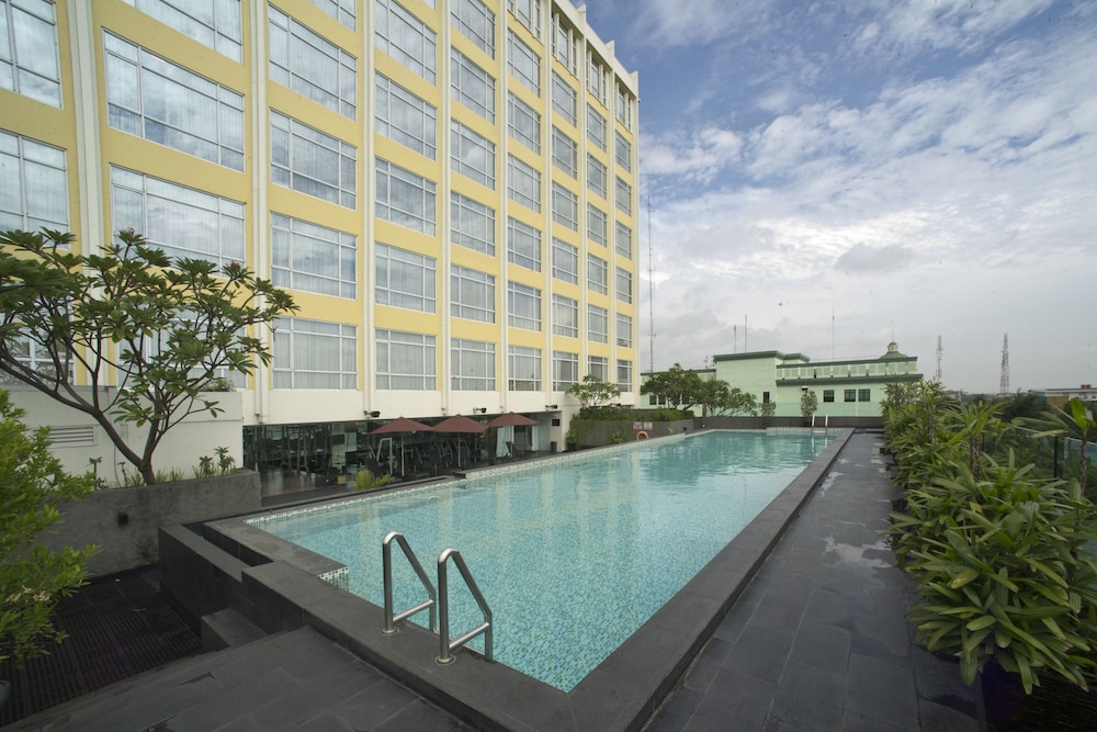 Grand Zuri Jababeka Cikarang 5/68