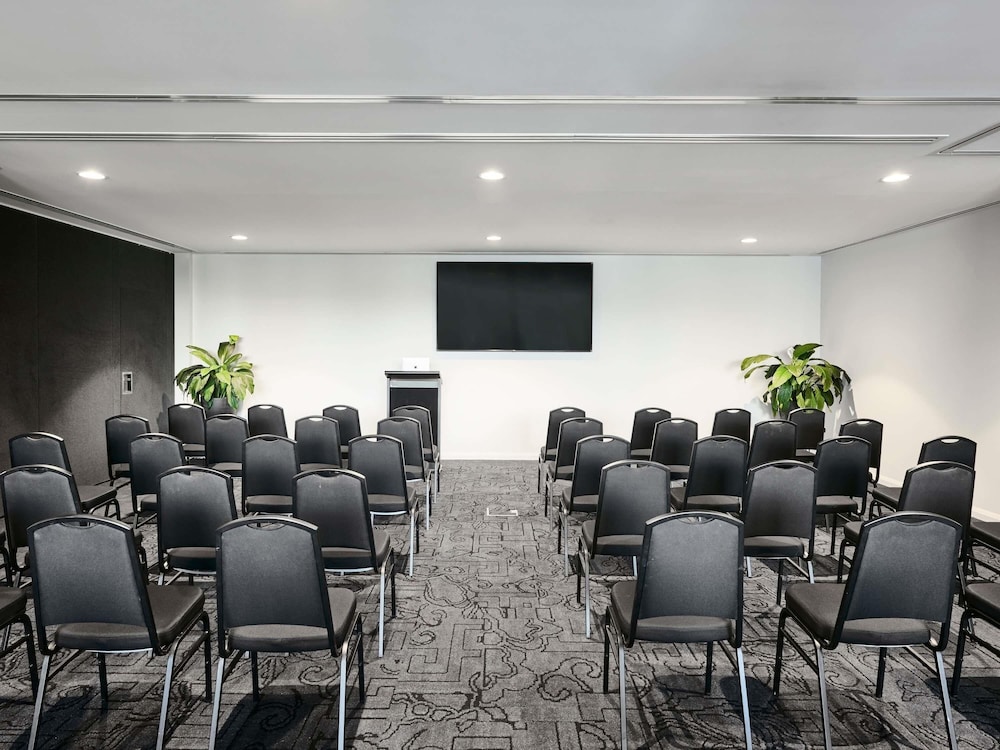Novotel Geelong 67/74