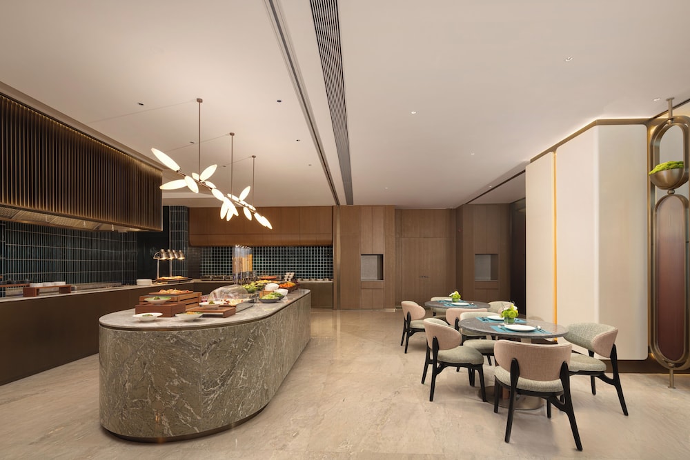 Hilton Garden Inn Shanwei Luhe 37/50