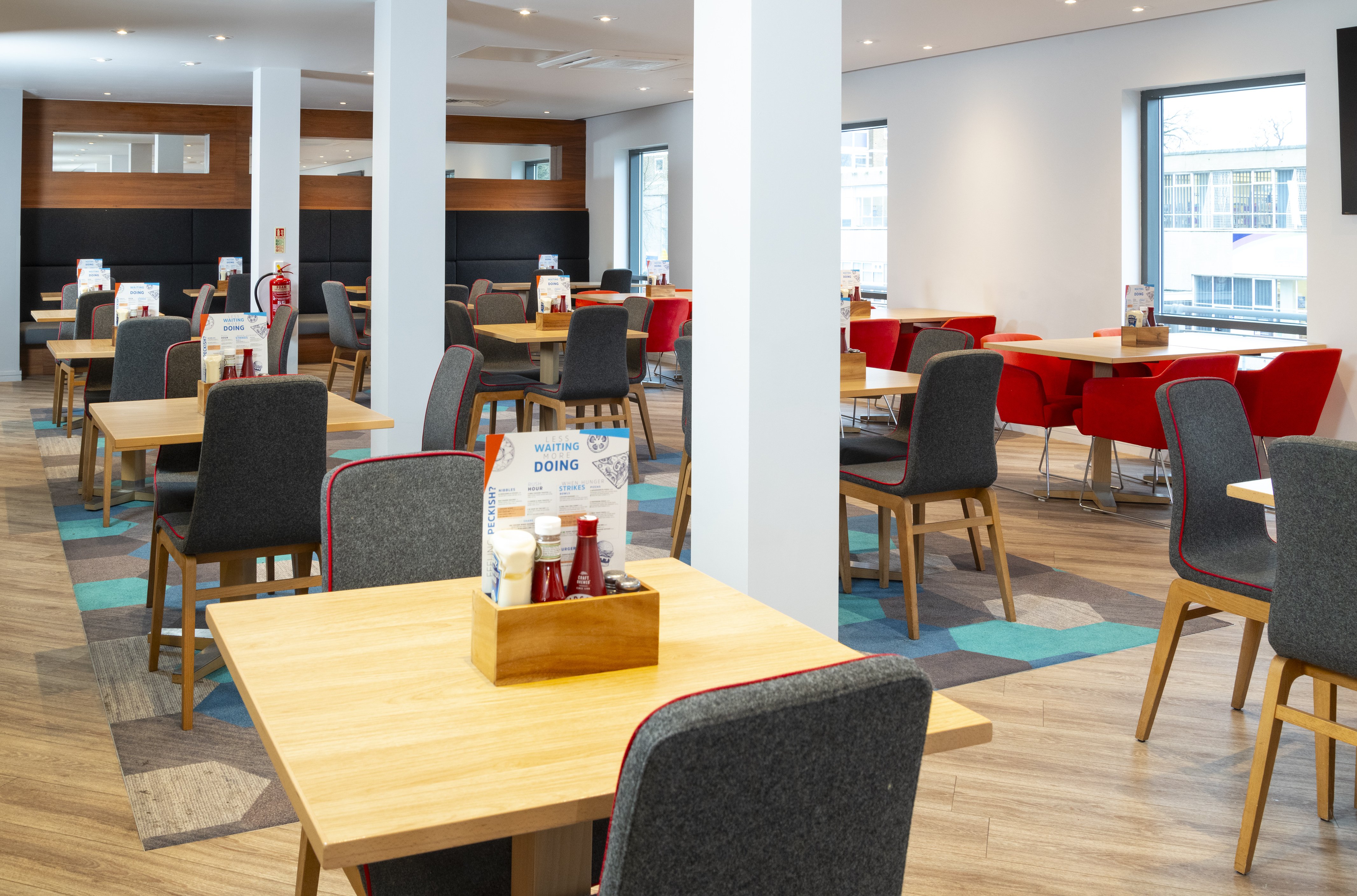 Holiday Inn Express Stevenage 46/66